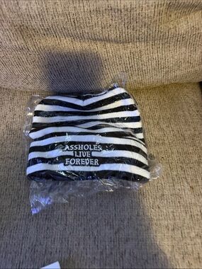 BNIB Black & White Striped ALF Beanie Hat with Slogan